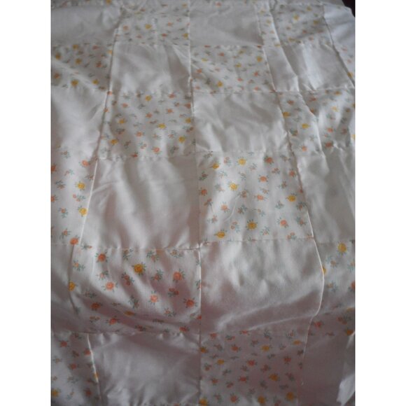 Floral patchwork Quilt top Quilted square Estate find  80 x 40 " - Picture 1 of 9